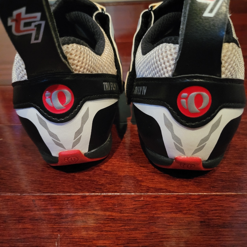 Size 9.5 Pearl Izuma cycling shoes Tri Fly IV - Picture 5 of 8
